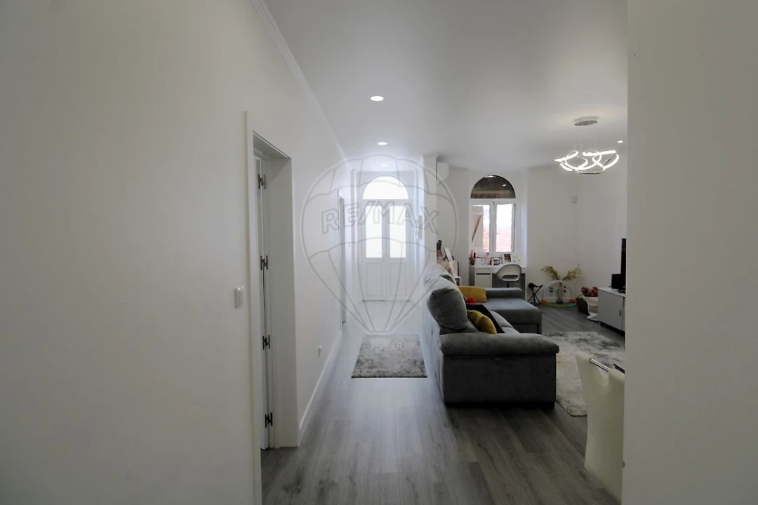 Moradia T2 para Venda em Aveiras de Cima Foto 12