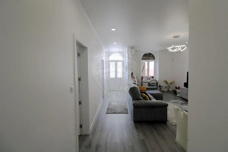 Moradia T2 para Venda em Aveiras de Cima Foto 12