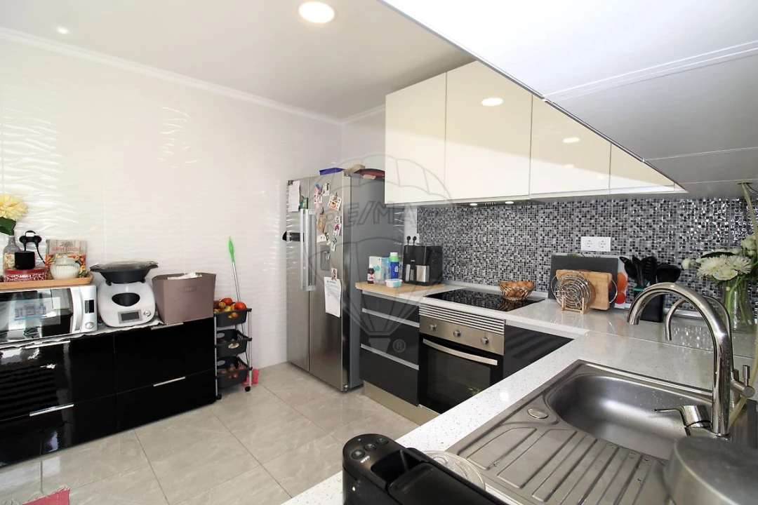 Moradia T2 para Venda em Aveiras de Cima Foto 5