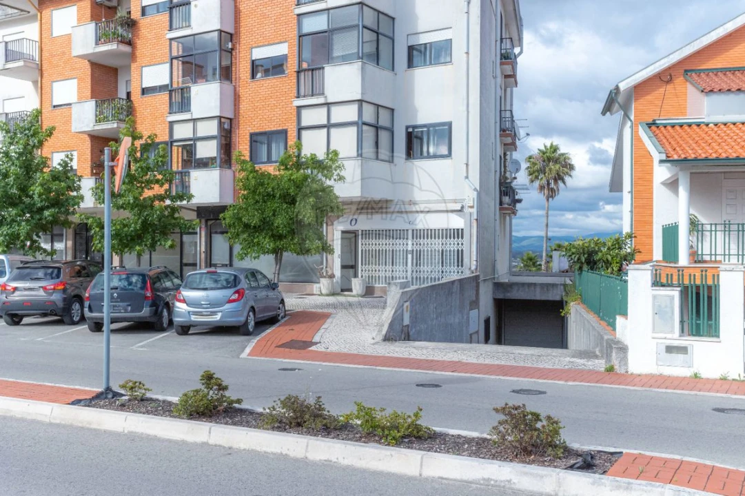 Loja para Venda em Oliveira do Bairro Foto 25