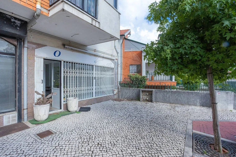 Loja para Venda em Oliveira do Bairro Foto 18