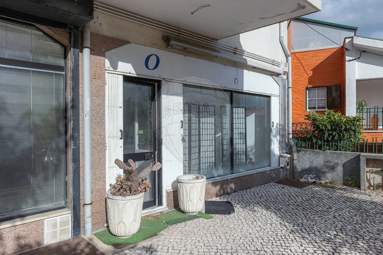 Loja para Venda em Oliveira do Bairro Foto 23