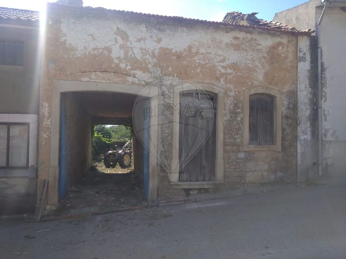 Moradia T1 para Venda em Cordinhã Foto 6