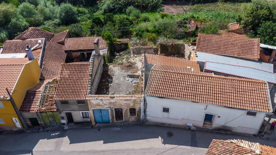 Moradia T1 para Venda em Cordinhã Foto 13