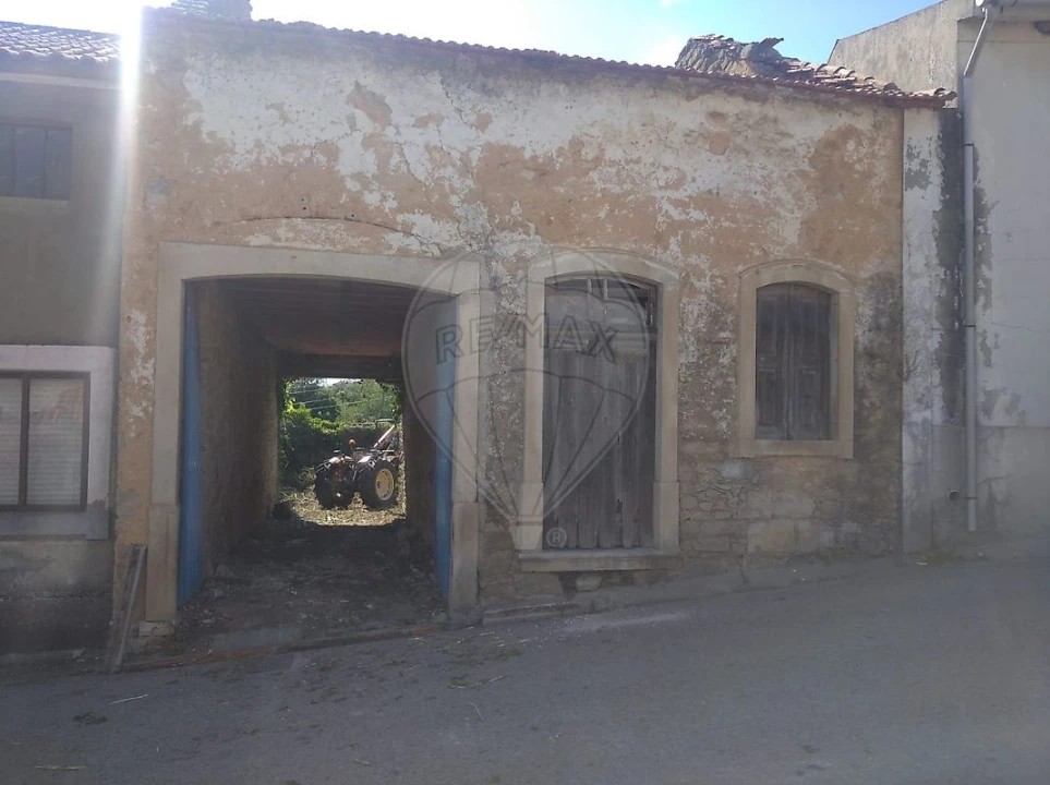 Moradia T1 para Venda em Cordinhã Foto 6