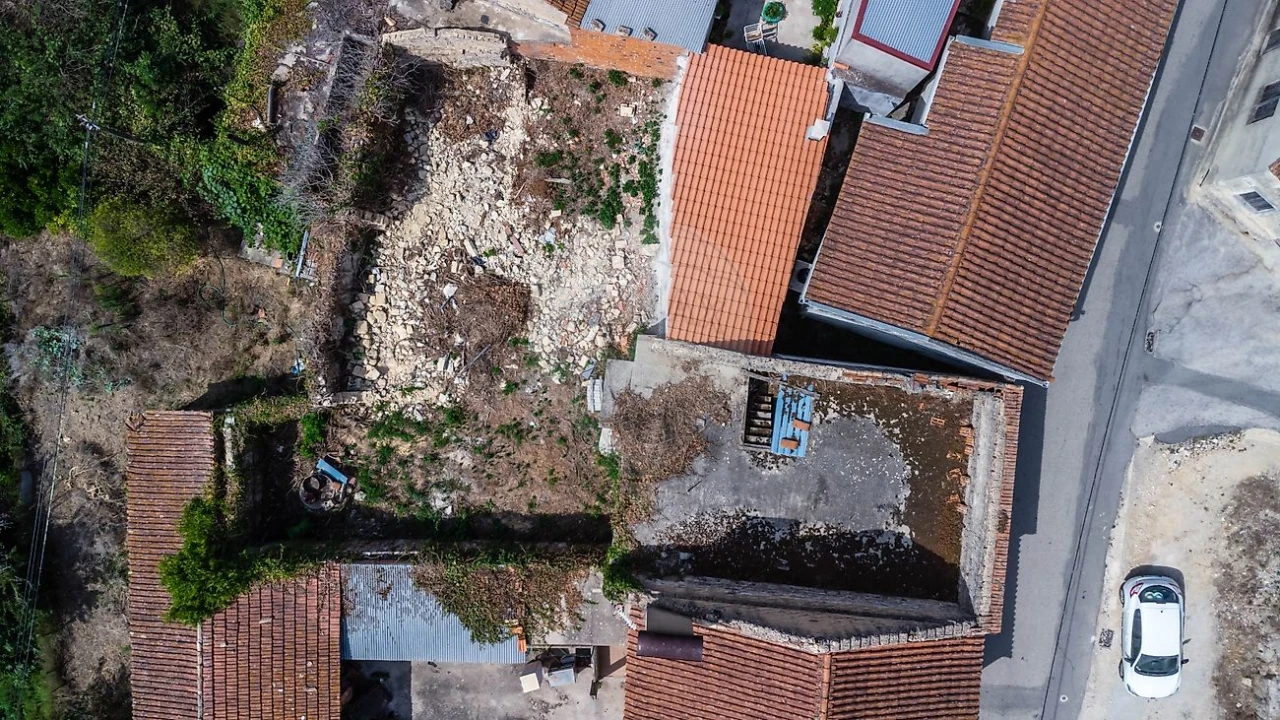 Moradia T1 para Venda em Cordinhã Foto 11