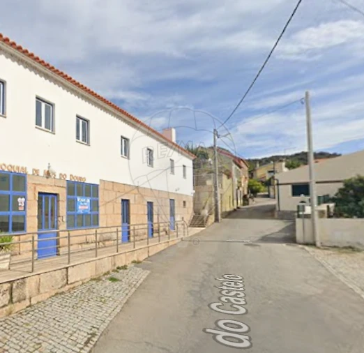 Negócio para Venda em Vila Nova de Foz Côa Foto 2