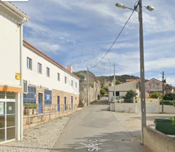 Negócio para Venda em Vila Nova de Foz Côa Foto 4