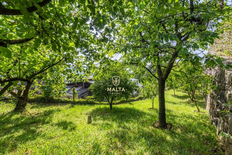 Moradia T5 para Venda em Longos Foto 22