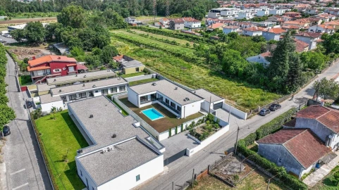 Moradia T3 para Venda em Braga (Maximinos, Sé e Cividade)