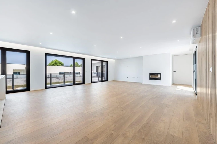 Moradia T3 para Venda em Braga (Maximinos, Sé e Cividade) Foto 10