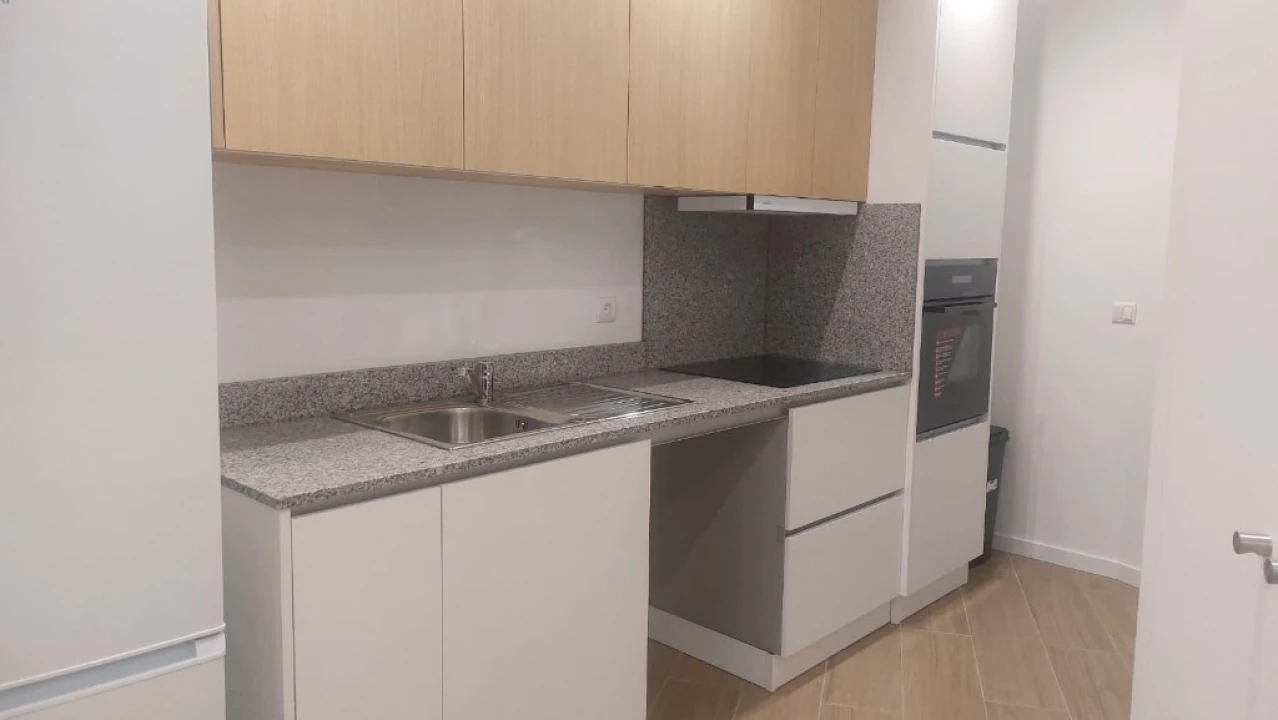 Apartamento T2 para Venda em Amares e Figueiredo Foto 8