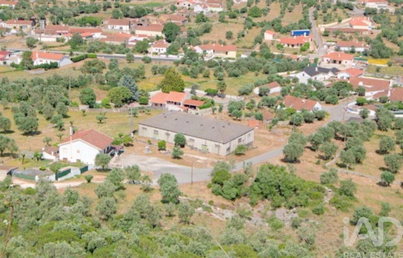 Moradia para Venda em Alvados e Alcaria Foto 11