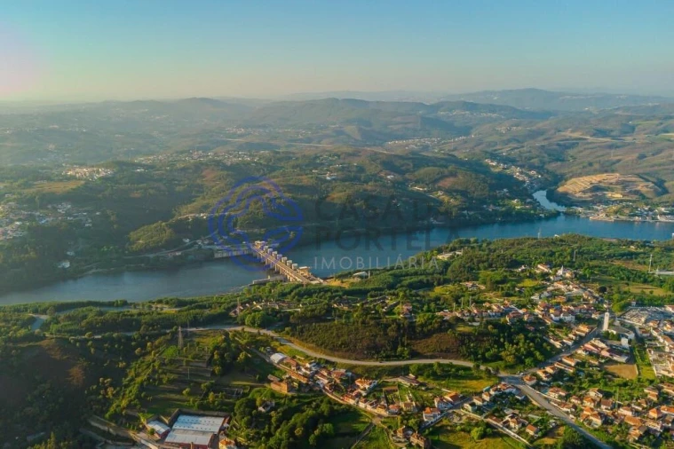 Terreno para Venda em Sandim, Olival, Lever e Crestuma Foto 9