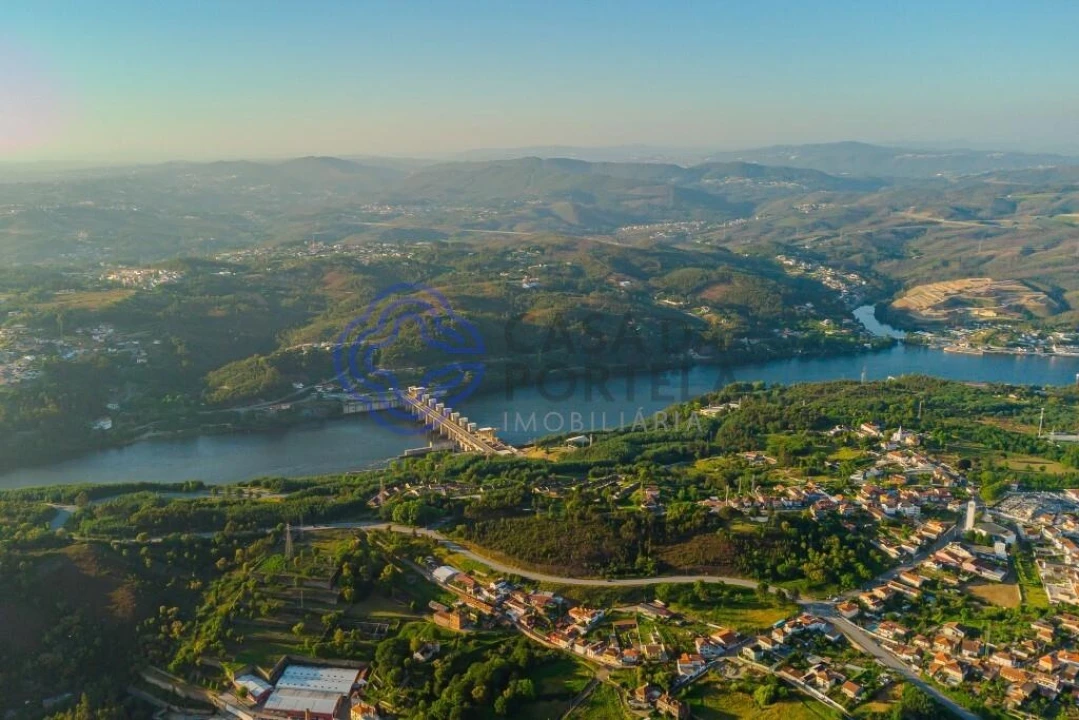 Terreno para Venda em Sandim, Olival, Lever e Crestuma Foto 9