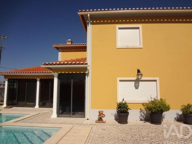 Moradia T5 para Venda em Silveira Foto 19