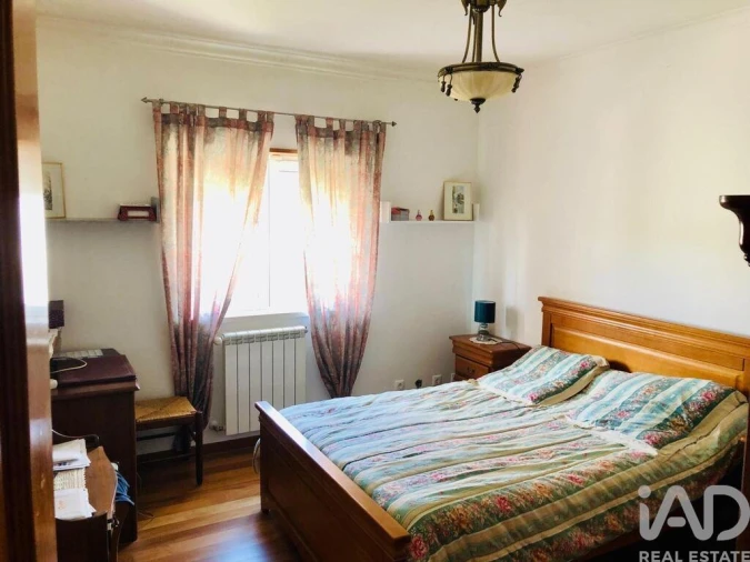 Moradia T5 para Venda em Silveira Foto 15