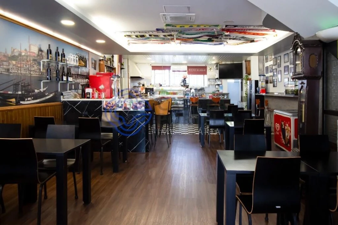 Prédio para Venda em Bonfim Foto 4