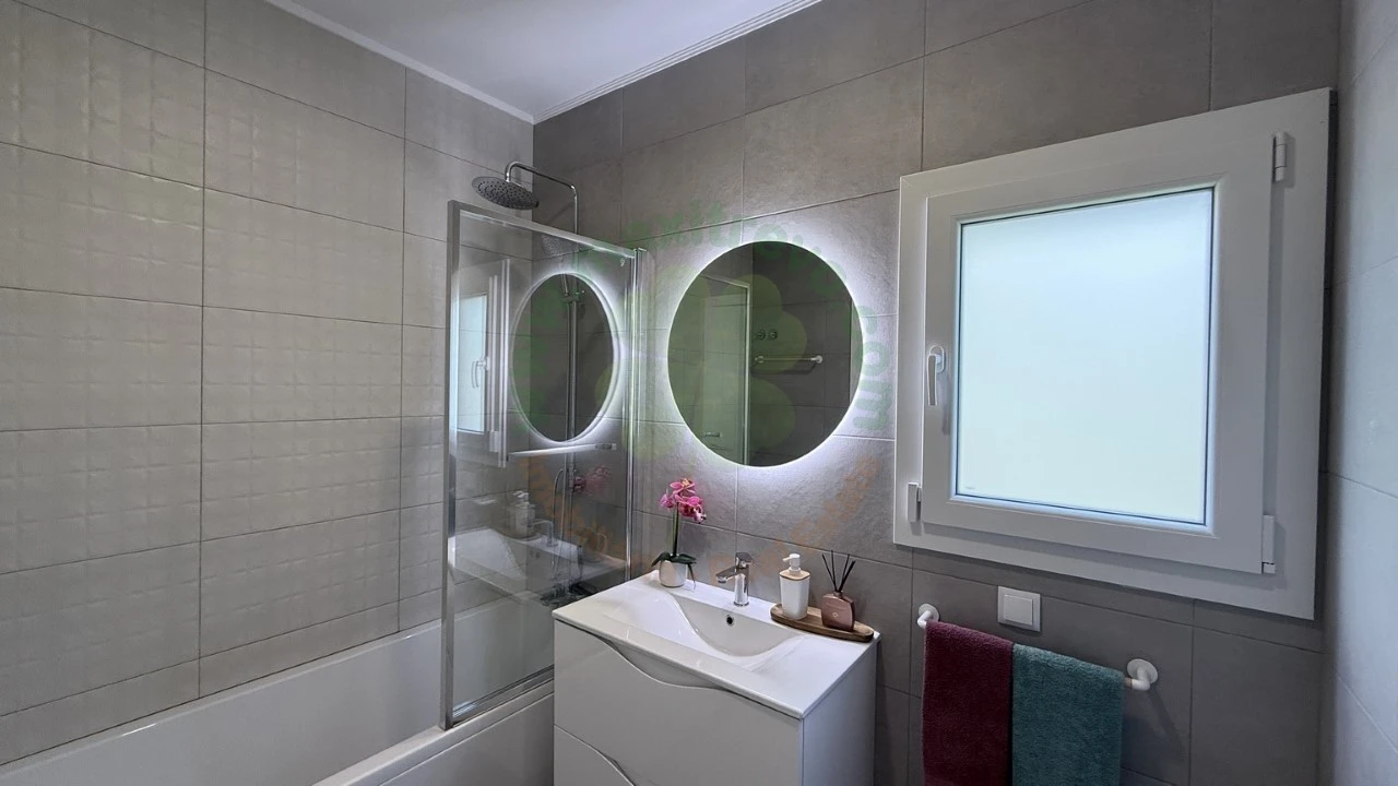 Moradia T4 para Venda em Fernao Ferro Foto 20