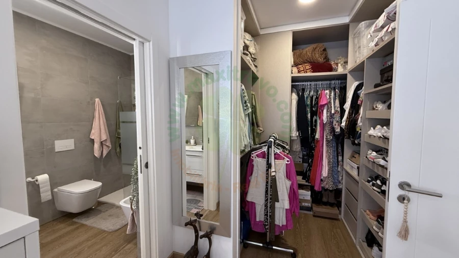 Moradia T4 para Venda em Fernao Ferro Foto 30