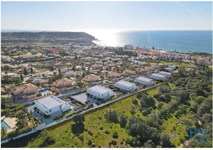 Moradia T3 para Venda em Luz Foto 4