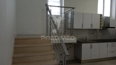 Apartamento T4 para Venda em Alto do Seixalinho, Santo André e Verderena