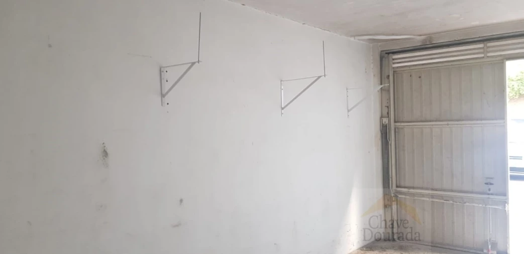 Garagem para Venda em Eiras e São Paulo de Frades Foto 6