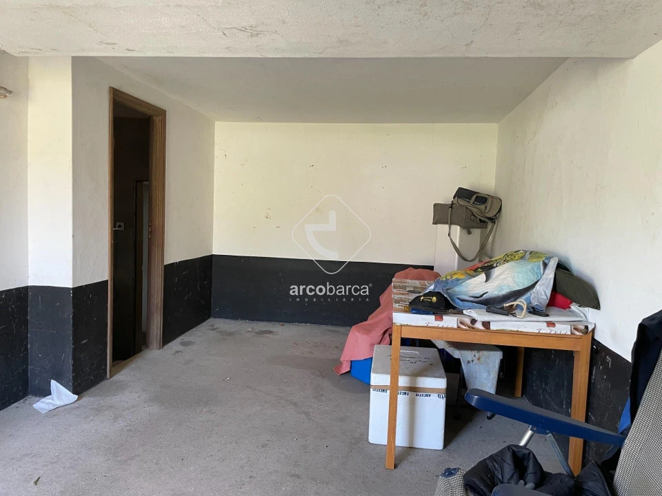 Armazém para Venda em Romarigães Foto 12