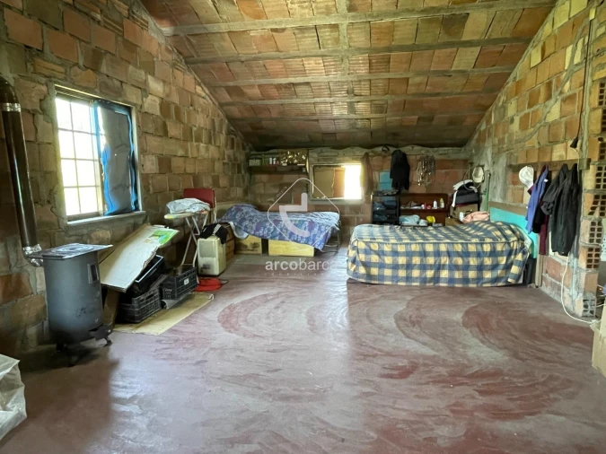 Armazém para Venda em Romarigães Foto 22