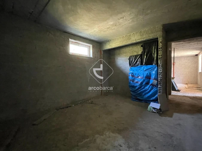 Armazém para Venda em Romarigães Foto 31