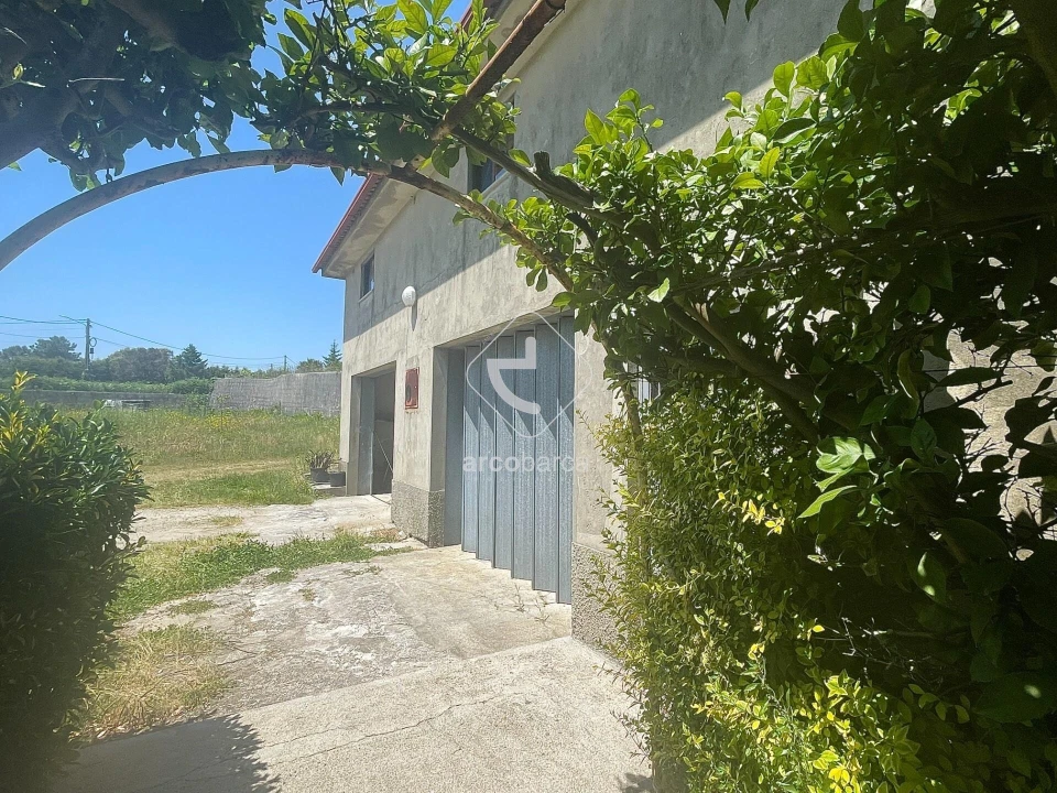 Armazém para Venda em Romarigães Foto 9