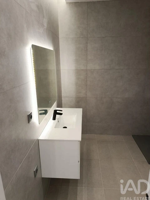 Apartamento T1 para Venda em Nazare