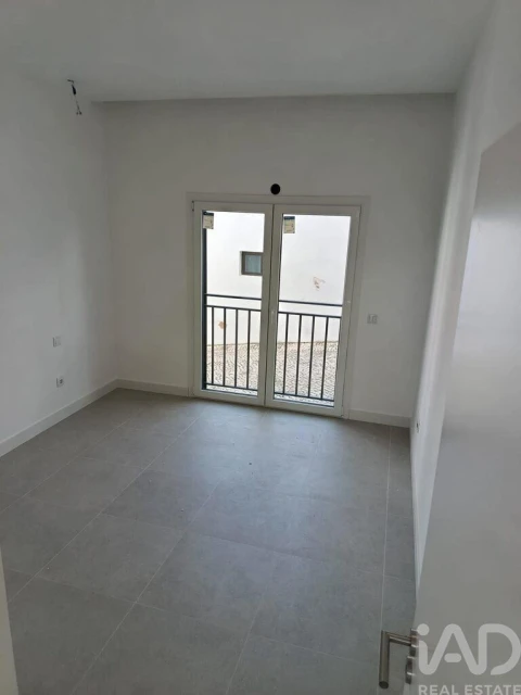 Apartamento T1 para Venda em Nazare