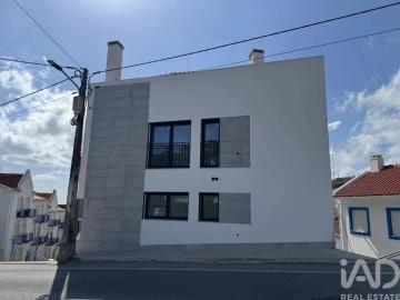 Apartamento T1 para Venda em Nazare