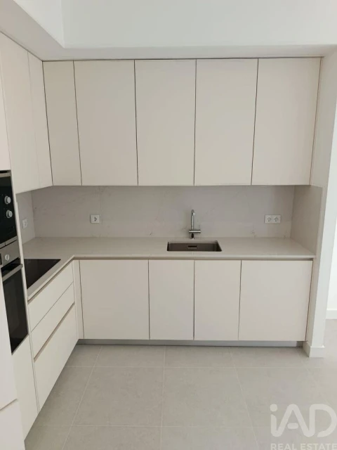 Apartamento T1 para Venda em Nazare