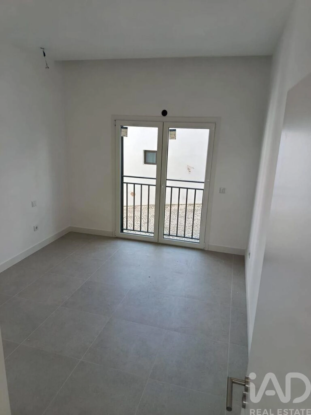 Apartamento T1 para Venda em Nazare Foto 21