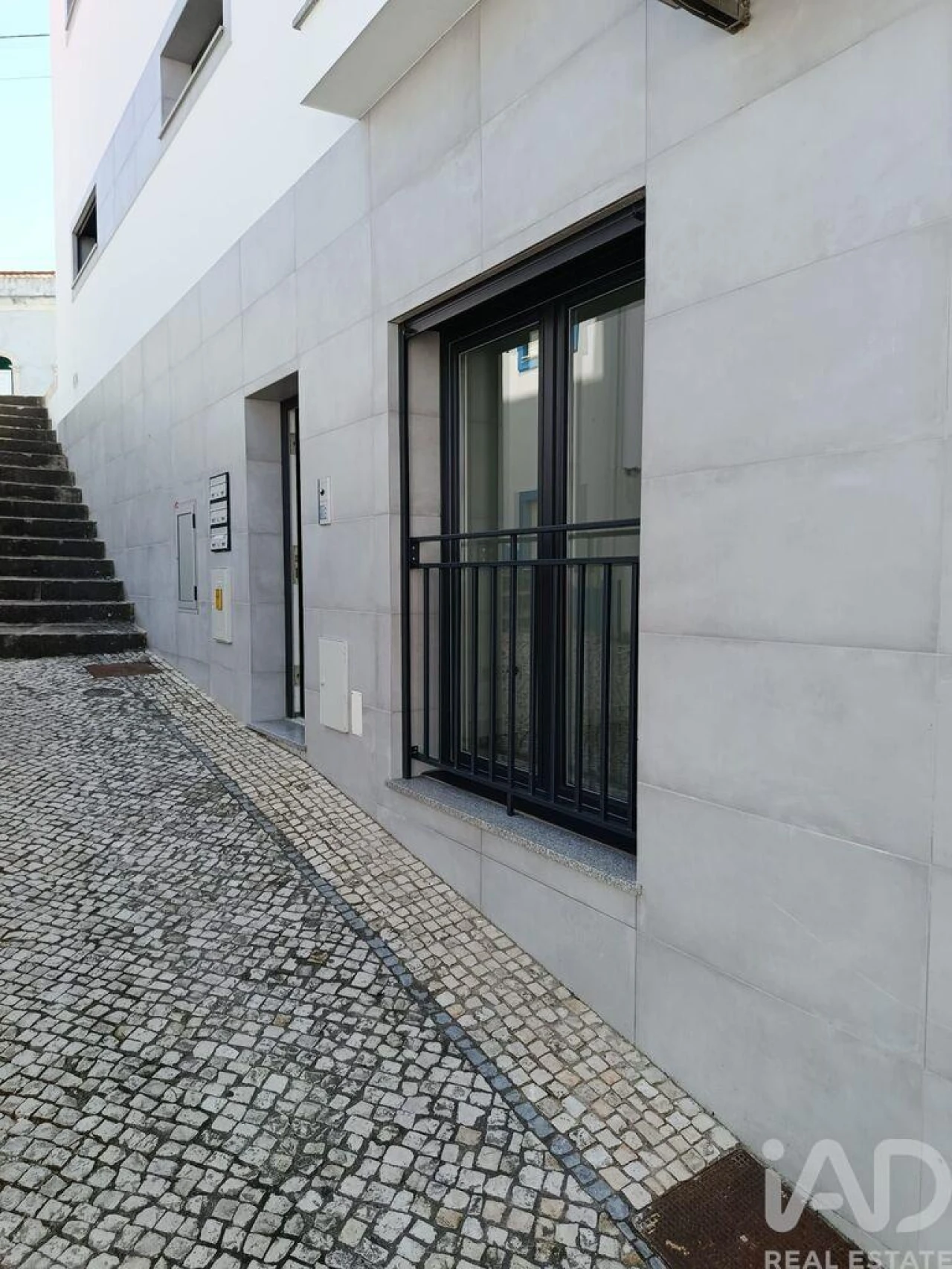 Apartamento T1 para Venda em Nazare Foto 5