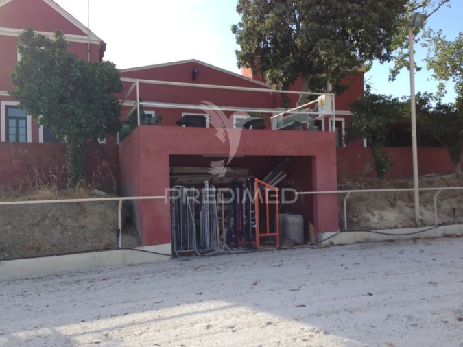 Moradia T4 para Venda em Assunção, Ajuda, Salvador e Santo Ildefonso Foto 14