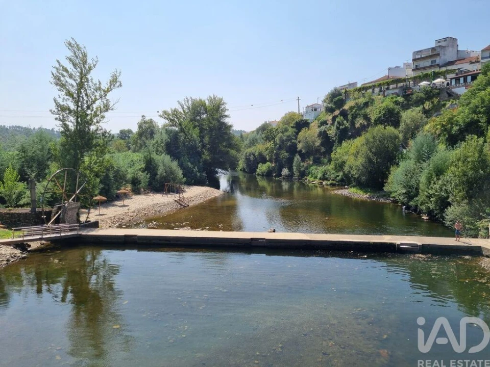 Terreno para Venda em Sarzedo Foto 19