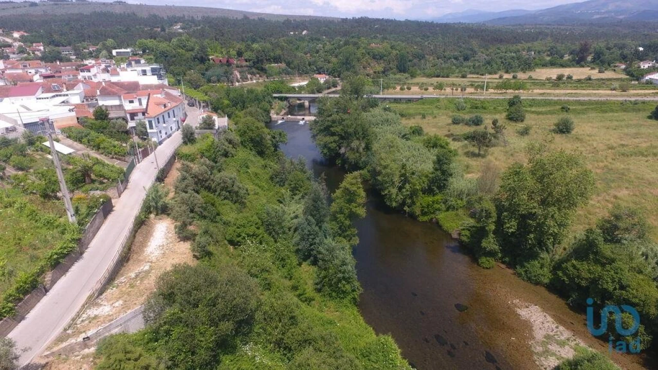 Terreno para Venda em Sarzedo Foto 6