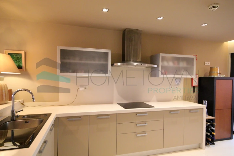 Apartamento T3 para Venda em Alcantarilha e Pêra Foto 9