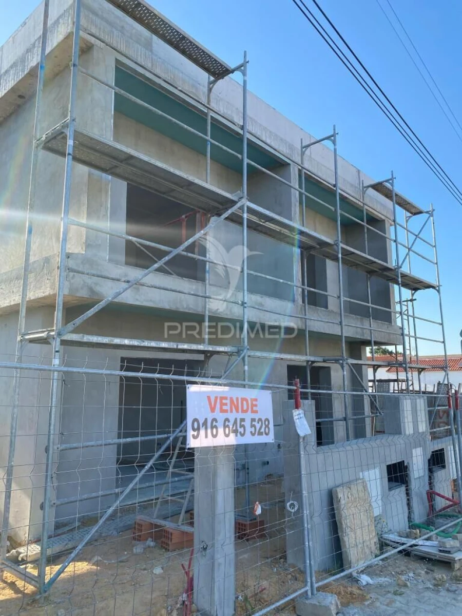 Moradia T2 para Venda em Fernao Ferro Foto 8