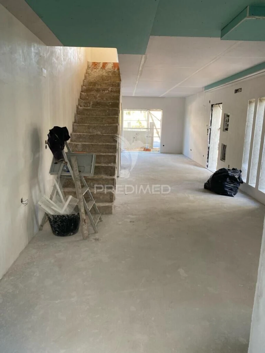 Moradia T2 para Venda em Fernao Ferro Foto 3