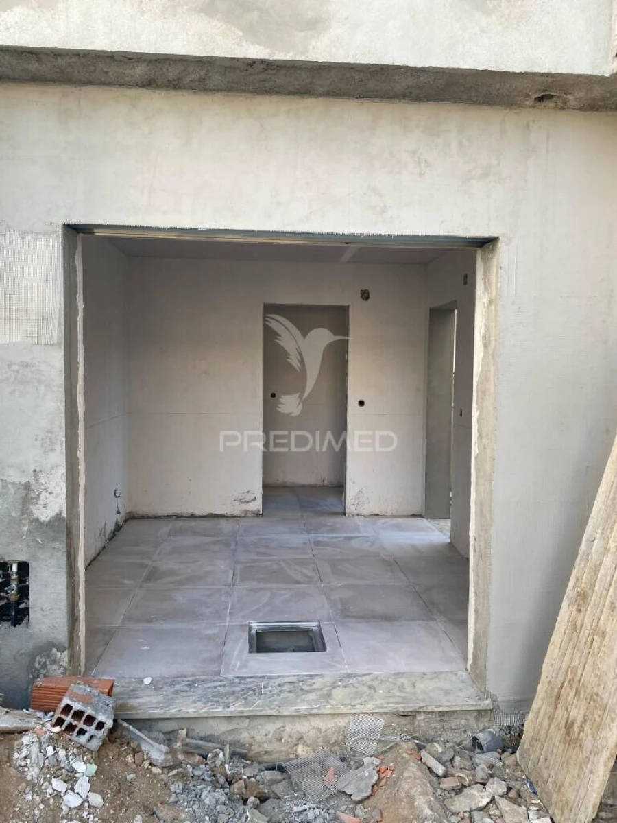 Moradia T2 para Venda em Fernao Ferro Foto 5