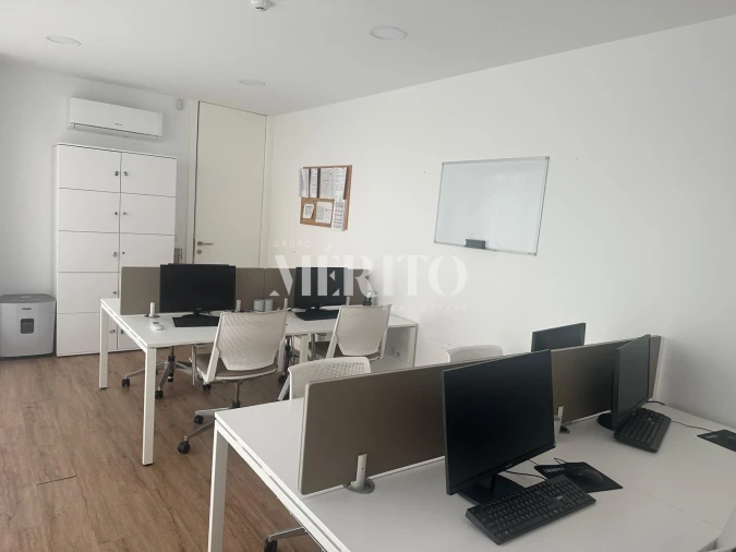 Loja para Trespasse em Ramalde Foto 6