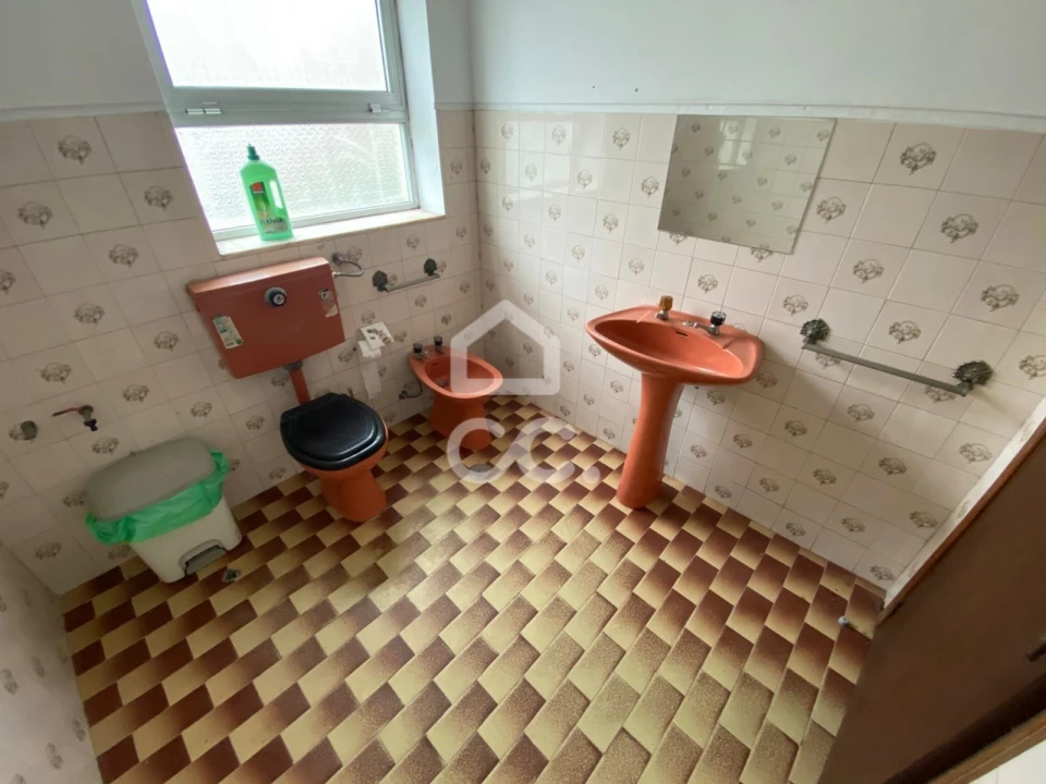 Armazém para Arrendamento em Gondar Foto 8