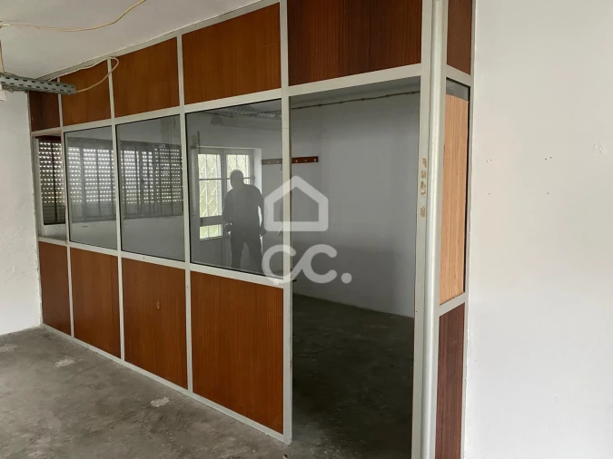 Armazém para Arrendamento em Gondar Foto 7