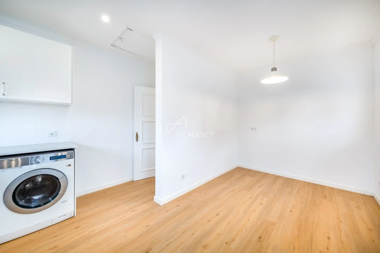 Moradia T3 para Arrendamento em Alcabideche Foto 17