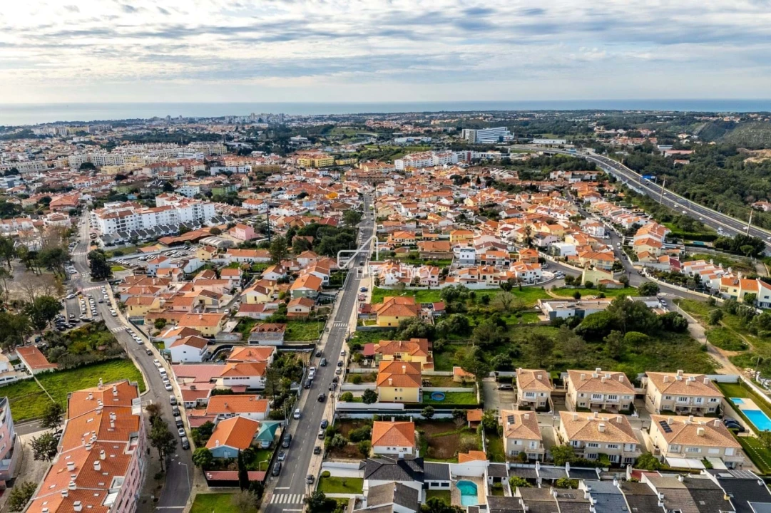 Moradia T3 para Arrendamento em Alcabideche Foto 5