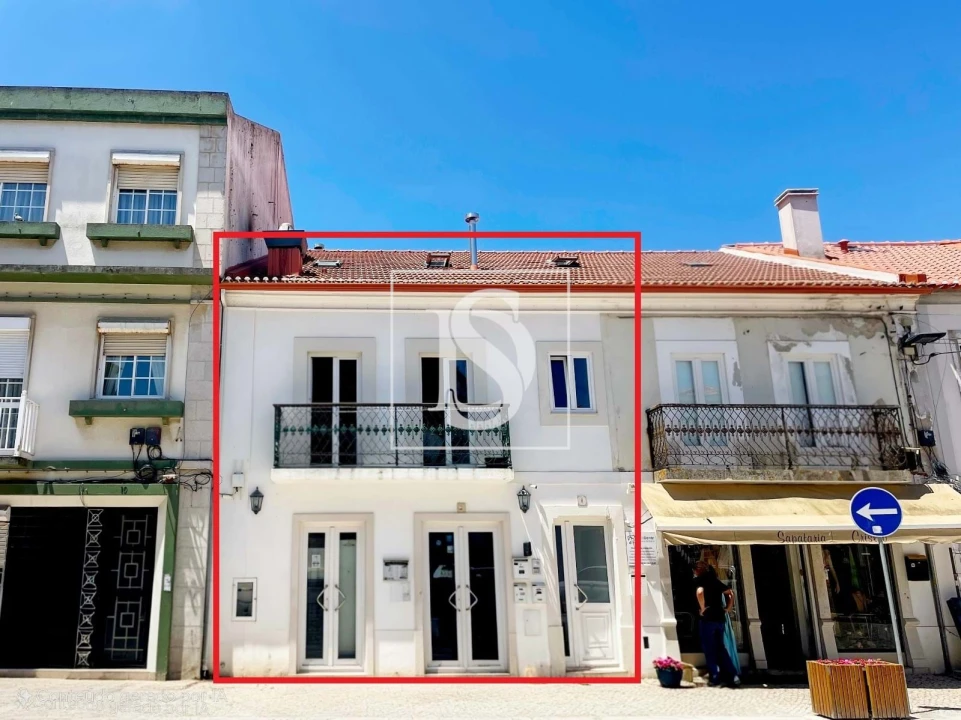 Prédio para Venda em Peniche Foto 1